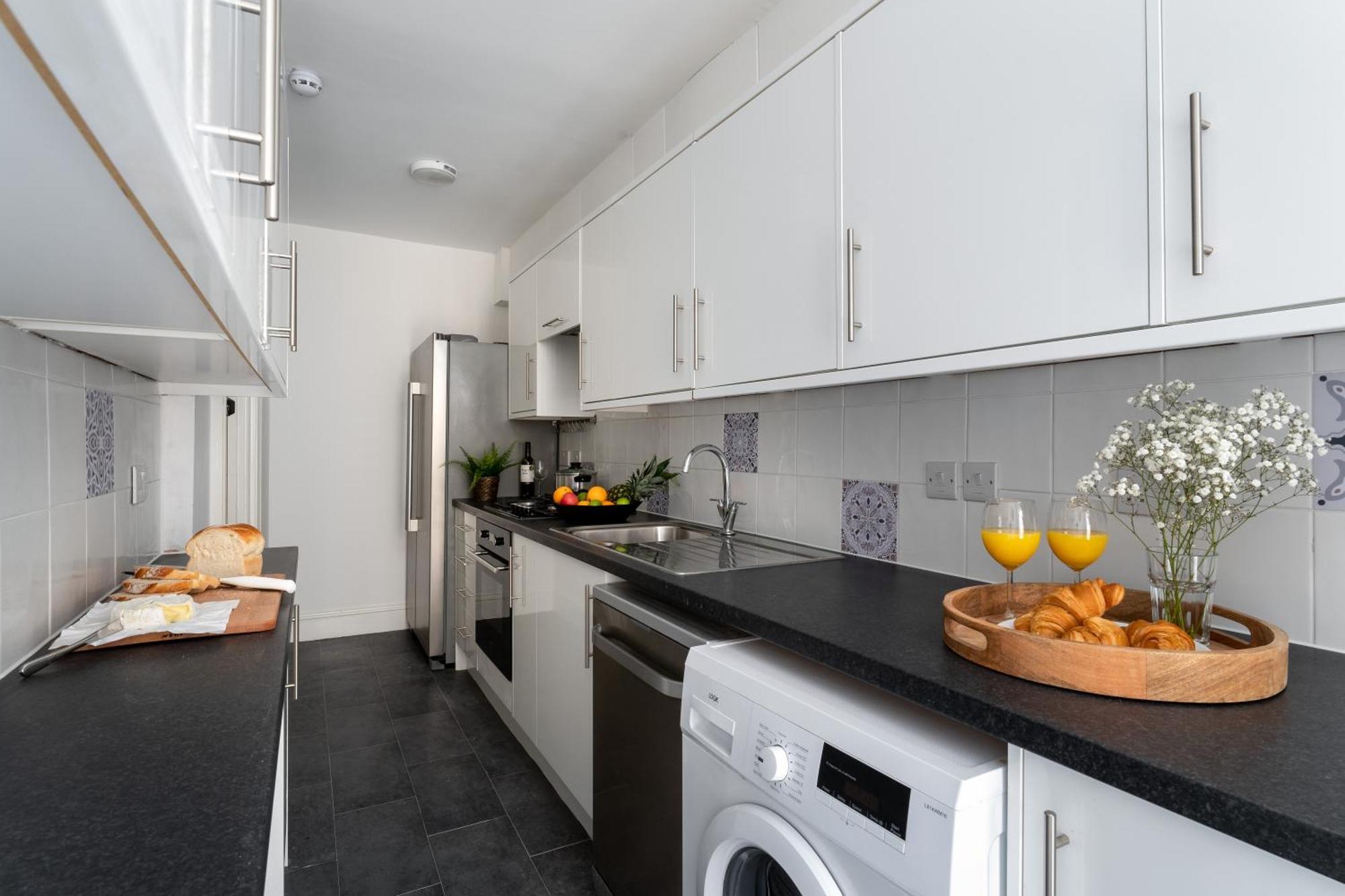 Near Beach, Torquay Heights Modern Apartments, Pet Friendly חדר תמונה